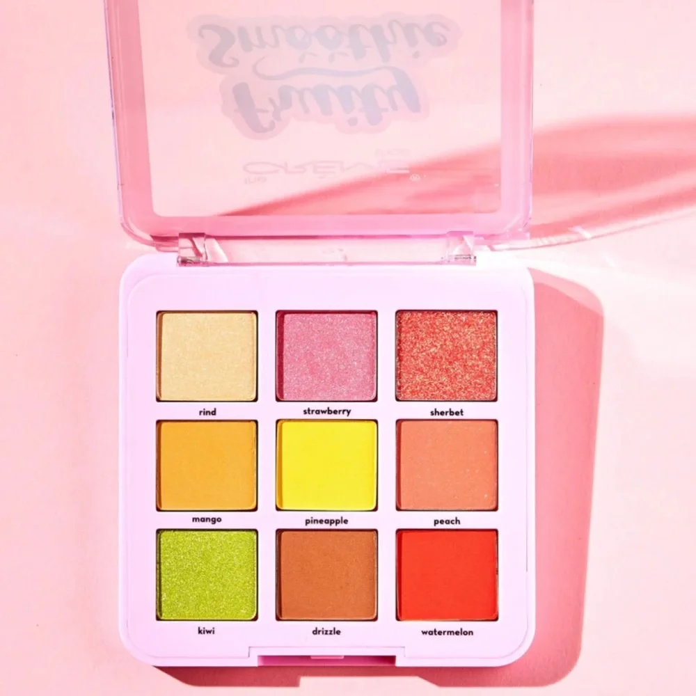 ✨ The Crème Shop Fruity Smoothie Eyeshadow Palette & Ace Beaute Glimmer Shadow - Picture 3 of 15